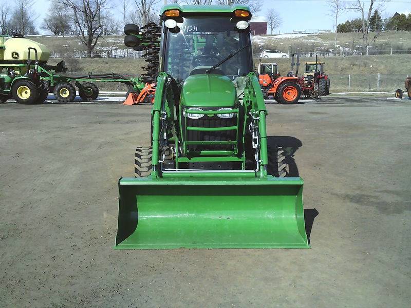 Agriculture  2011 John Deere 3520 Tractor - We Finance All Types of Credit! Photo